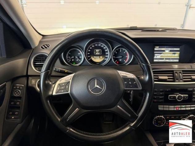 MERCEDES - Classe C Station Wagon C SW 220 cdi (BE) Avantgarde - Foto 9