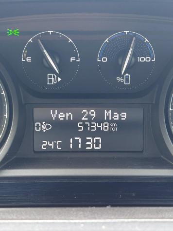 Lancia Ypsilon 1.0 FireFly 70cv Hybrid Gold Plus - Foto 7