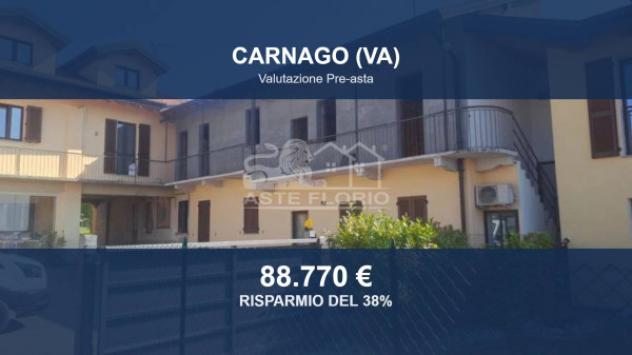 Immobile in asta di 206 m², box auto in vendita a Carnago