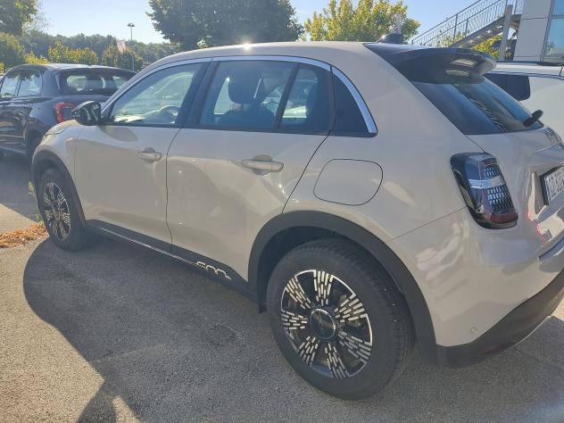 FIAT 600 IV 2023 1.2 hybrid 145cv auto - Foto 5
