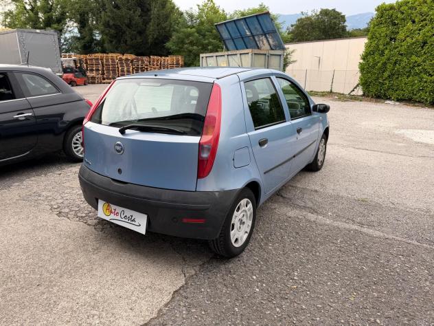 Fiat Punto 1.2 16V 5 porte Dynamic UNICO PROPRIETARIO - Foto 4