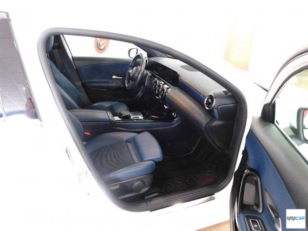 MERCEDES - Classe A - A 180 d Automatic 4p. Business - Foto 6