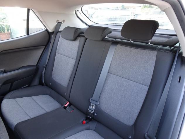 Kia Stonic 1.2 MPI Urban - Foto 10