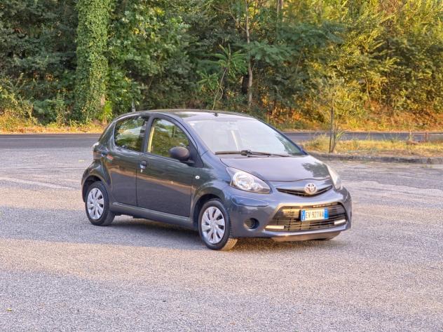 Toyota Aygo 1.0 12V VVT-i 5 porte Cool Soda Connect CV-68 E5B Manuale NEO 2014
