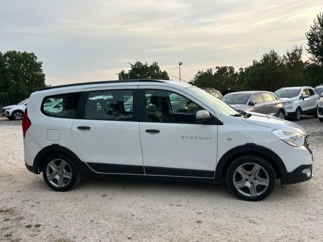 Dacia Lodgy Stepway 1.6 100 CV S&S GPL 5 posti - Foto 10