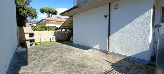 BIFAMILIARE di 4 vani e di 90 mq (PIETRASANTA) rif. MP925 - Foto 2
