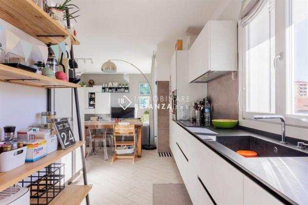 USMATE VELATE: IN VENDITA TRE LOCALI + SERVIZI E TERRAZZO. - Foto 7