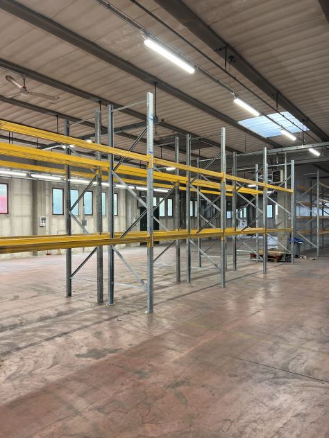 Scaffalatura industriale napoli