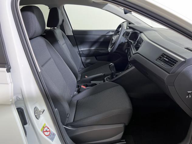 Volkswagen Polo Polo 1.0 Young 80cv - Foto 9