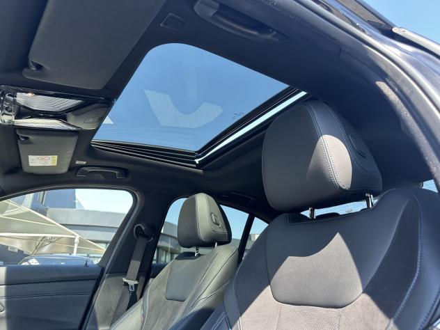 BMW Serie 3 318i MSport aut. + TETTUCCIO - Foto 10