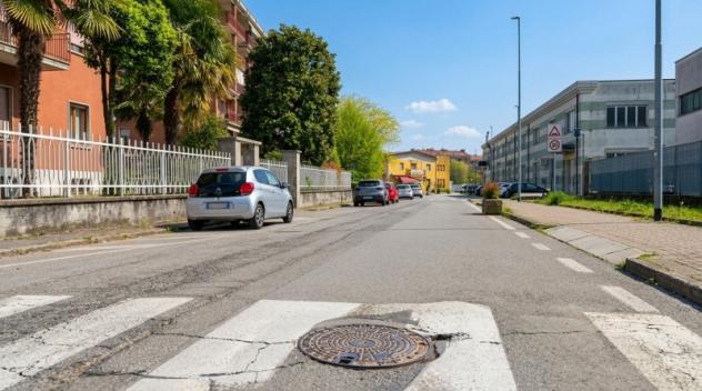 Box Auto in Vendita - Centrale a Borgaro Torinese - Foto 2