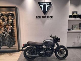 TRIUMPH Bonneville T120 Black . rif. 23379556