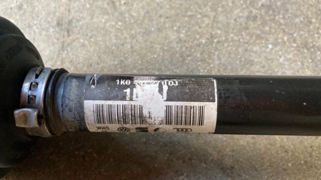 Semiasse anteriore SX Volkswagen Golf 5 1.6 benzina del 2007 (1K0407271DJ) - Foto 4