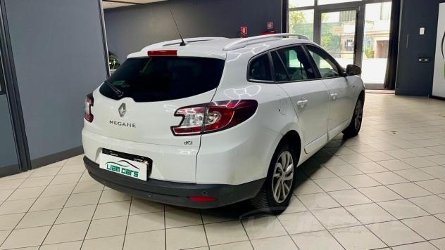 Renault Megane SporTour 1.5 dci Limited s&s 110cv E6 - Foto 6