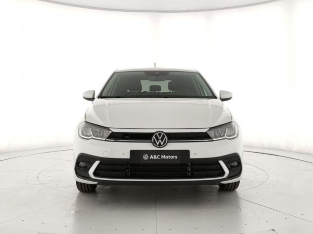 Volkswagen Polo 1.0 Young 80cv - Foto 2