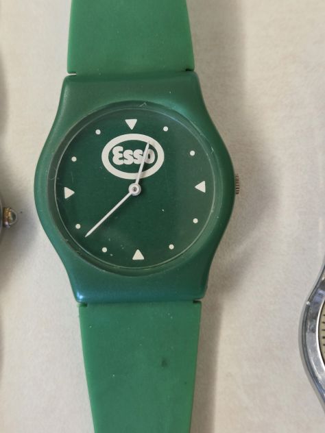 Orologi in stock da donna guasti (5 pz) per recupero pezzi di ricambio - Foto 3