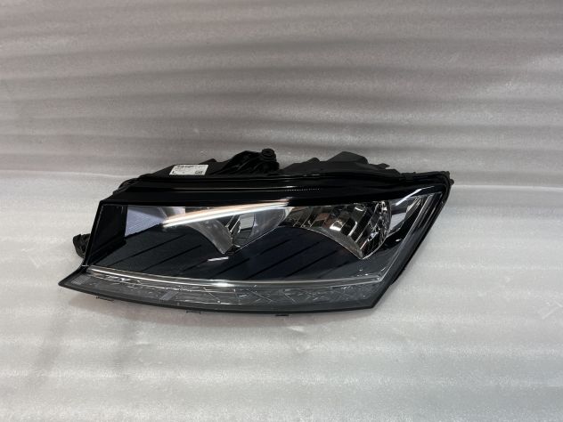 RICAMBI SKODA FABIA 3 FACELIFT LED FANALI ANTERIORI - Foto 8