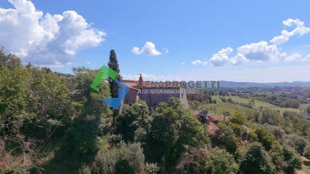 Splendido casale indipendente alle porte di Asciano, nelle crete senesi, Toscana. - Foto 9