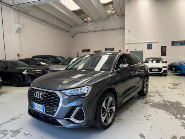 AUDI Q3 SPB 35 TDI S-Tronic S-Line 150CV rif. 23816451