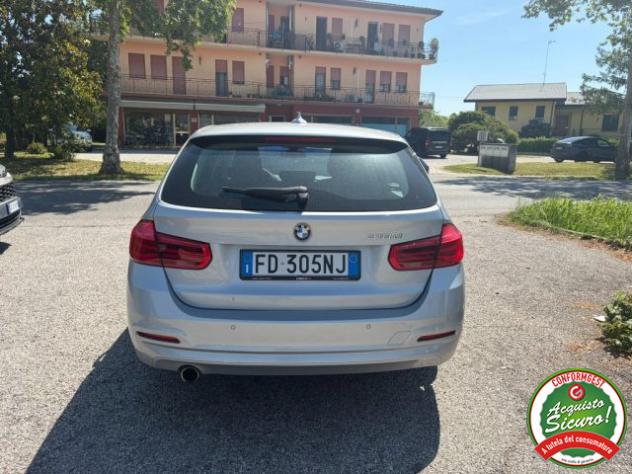 BMW 318 d Touring Sport Automatica rif. 23817153 - Foto 4