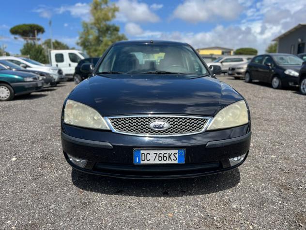 Ford Mondeo 2.0 16V TDCi (130CV) 4p. - Foto 3