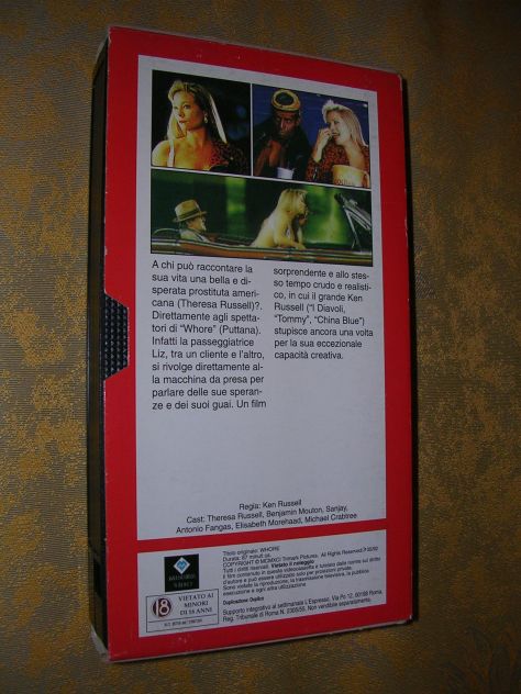 WHORE - Foto 3