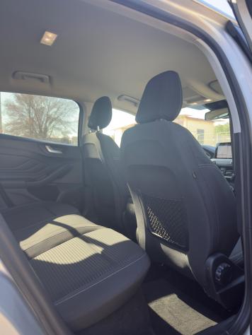 Ford Focus 1.5 TDCi 120 CV Start&Stop Powershift SW Titanium - Foto 9