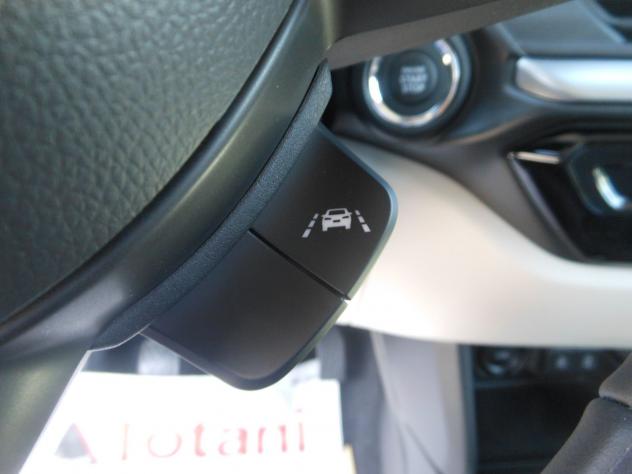Suzuki Swift 1.2 Hybrid Top - Foto 8