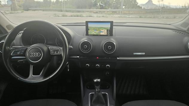 Audi A3 SportBack 1.6 TDI Business - Foto 8