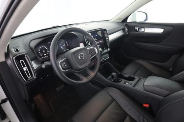 VOLVO XC40 XC40 T2 Geartronic Momentum Pro rif. 23833462