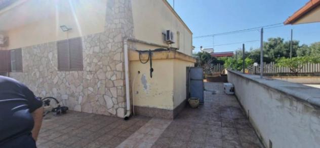 Immobile in asta di 203 m² con più di 5 locali in vendita a Statte - Foto 2