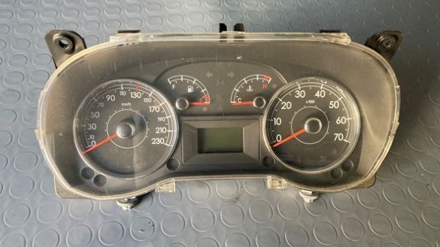 Quadro strumenti Fiat Punto Evo 1.3M.Jet del 2010 (51908709) - Foto 2