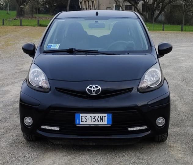 Toyota Aygo 1.0 12V VVT-i 5 porte Active Connect - Foto 3