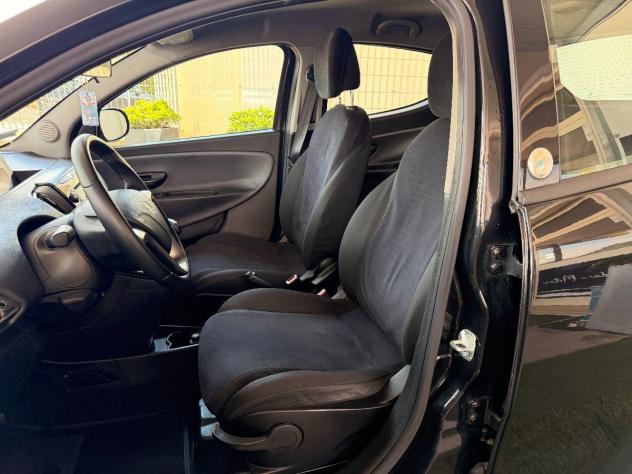 LANCIA - Ypsilon 0.9 t.air Silver ecochic metano 80cv - Foto 10