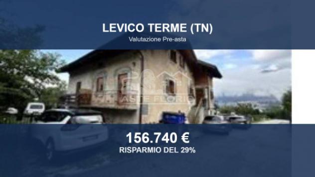 Immobile in asta di 219 m² con più di 5 locali e box auto in vendita a Levico Terme
