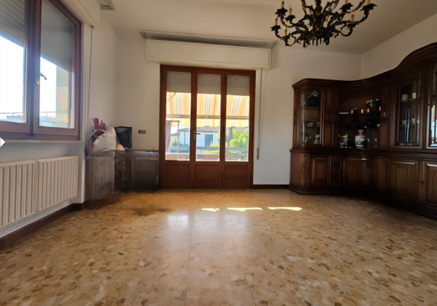 Appartamento in vendita a Massa 140 mq Rif: 1338906