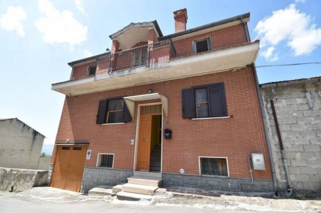 Villa in Via Stretta della Croce