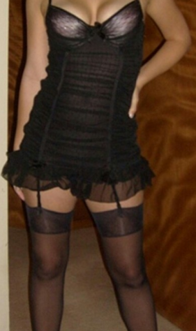 Donna di Rovereto, 37 anni. Fisico Normale Tel: