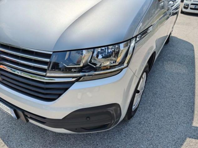 VOLKSWAGEN Caravelle 2.0 TDI 150CV PC Comfortline rif. 22365271 - Foto 9