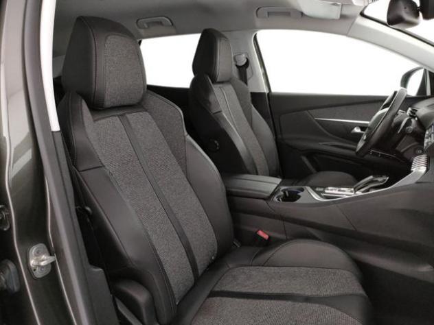 PEUGEOT 3008 BlueHDi 130 S&S EAT8 Allure rif. 23506243 - Foto 6