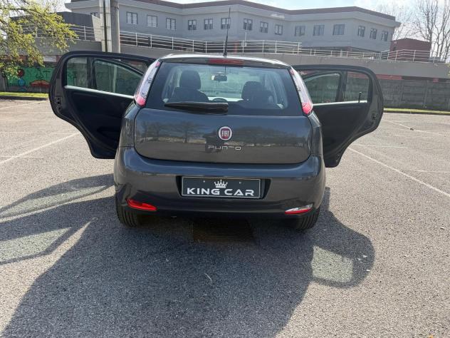 Fiat Punto 1.3 MJT II 75 CV 5 porte Lounge - Foto 8
