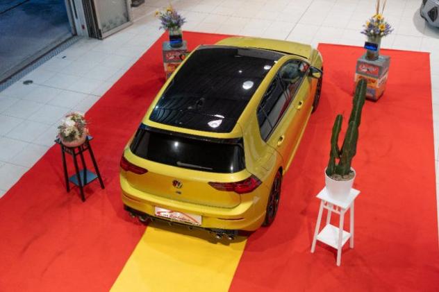 VOLKSWAGEN Golf 2.0 TSI R DSG 4x4 LIMITED EDIT.333NR.134.AKRAPOVIC rif. 24133198 - Foto 7