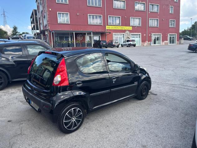 Peugeot 107 1.0 68CV 5p. Sweet Years - Foto 3
