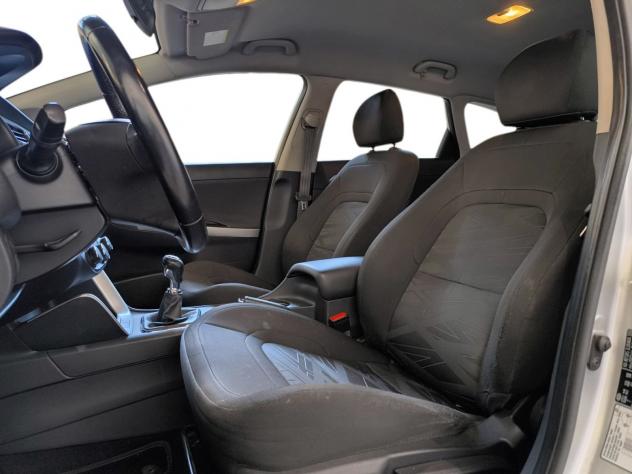Kia cee'd 1.6 CRDi 110 CV (81 KW) SW COOL COMMERCIANTI - Foto 8