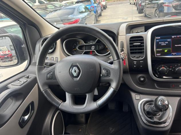 Renault Trafic T29 1.6 dCi 125CV S&S PL-TN Intens Heavy PEDANA DISABILI - Foto 8