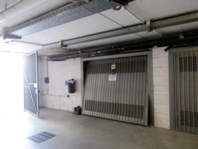 Immobile in asta di 24 m², box auto in vendita a Roma - Foto 2