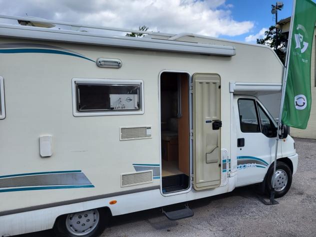 CAMPER ELNAGH DUCATO MANSARDATO 6 POSTI LETTO MATRIMONIALE GARAGE FOTOVOLTAICO GENERALI USATO - Foto 5