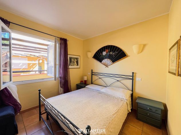 ESCLUSIVO TRILOCALE CON VERANDA VISTA MARE A CASTELSARDO - Foto 8