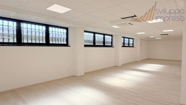 UFFICI IN PALAZZINA DI RAPPRESENTANZA IN AFFITTO A BELLUSCO - Foto 12