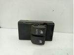 PULSANTIERA ANTERIORE SINISTRA HYUNDAI Getz 1° Serie 827311C200BJ G4HDE (0205)